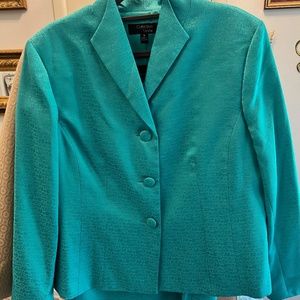 Le Suit Collection Sz 18 skirt suit